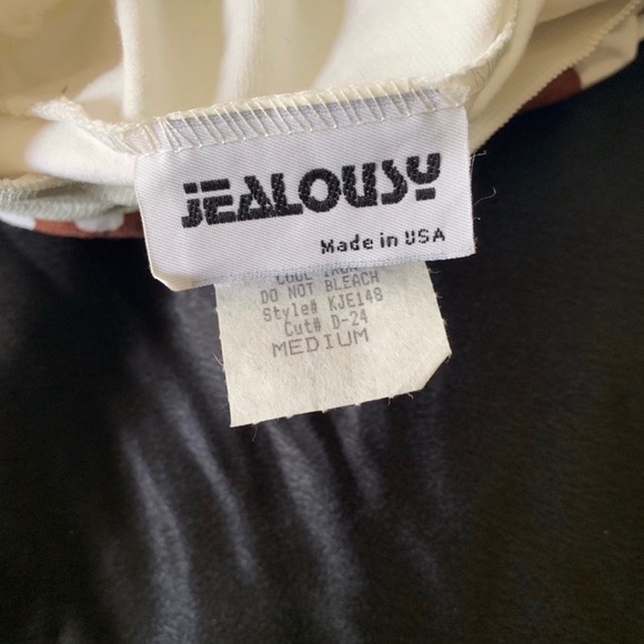 "Vintage"  RARE Animal print Skorts..... - Picture 4 of 4